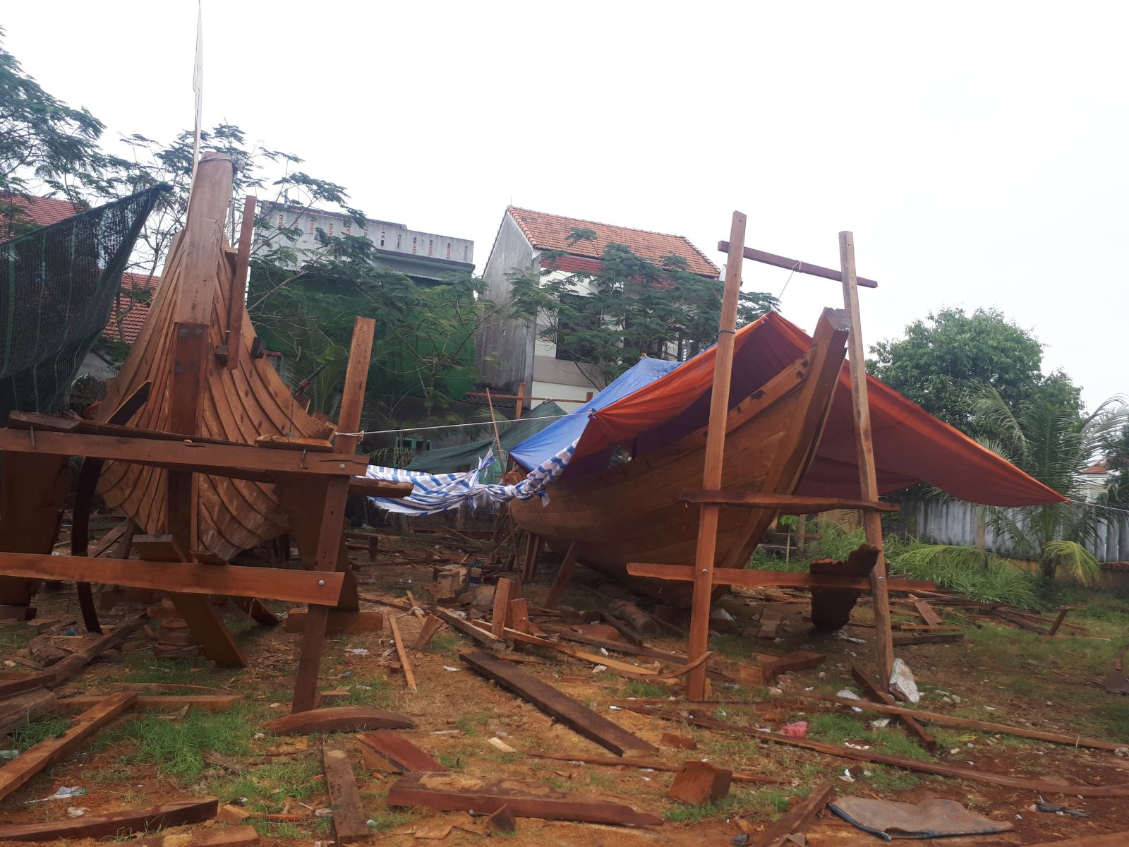 Hình 1: Ảnh gia công sản xuất tại xưởng